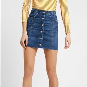 NWT Madewell Denim Straight Mini Skirt -Pfeiffer Size 26